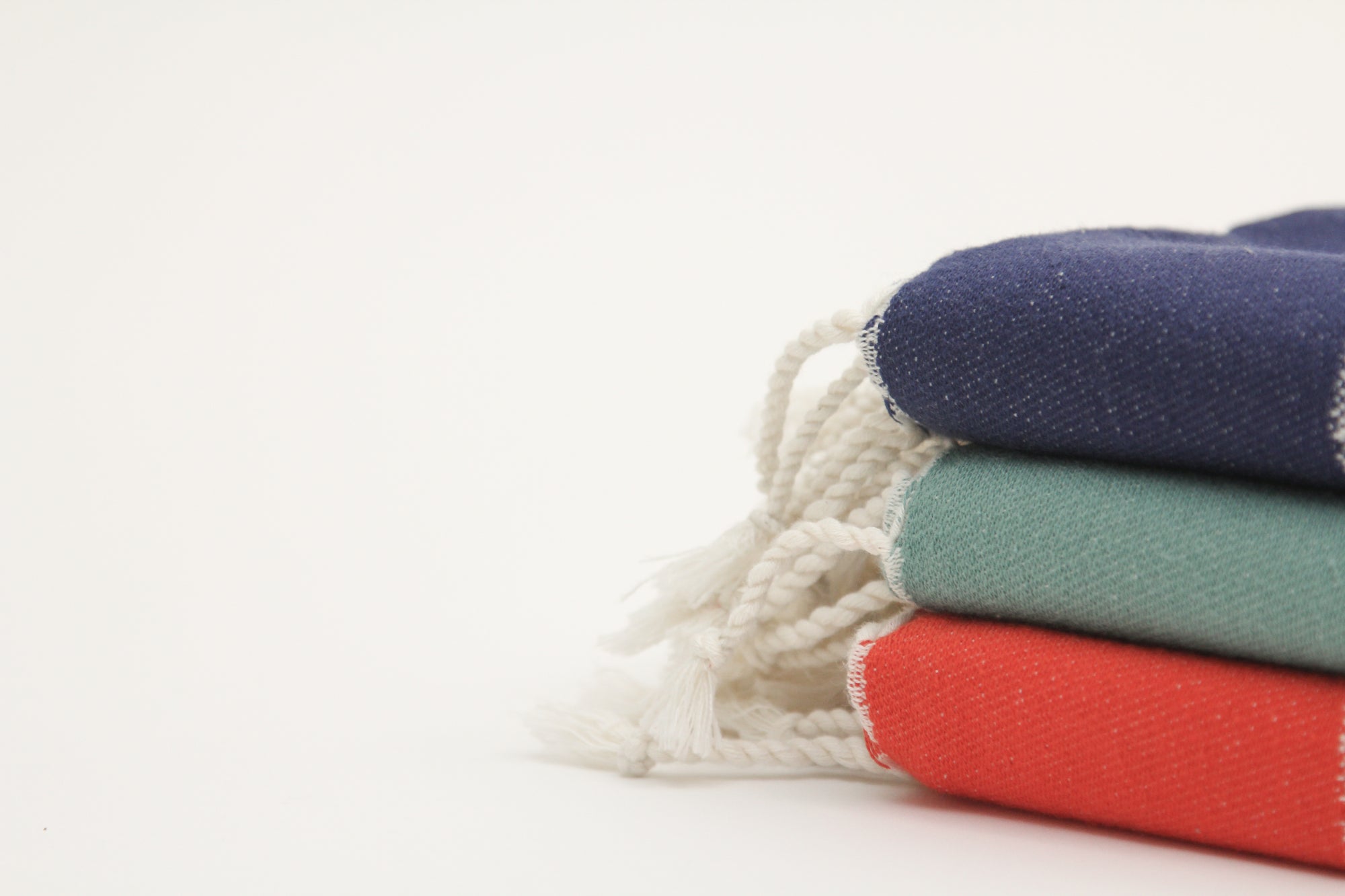 THE INDISPENSABLE TURKISH TOWEL: A MUST-HAVE FOR KIDS GOING BACK TO SCHOOL