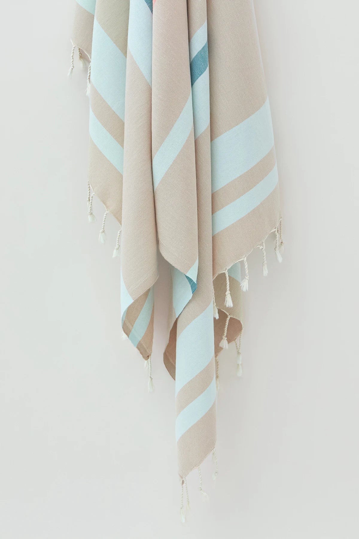 Bebe Turkish towel in Sky Blue – Close-up hanging towel highlighting weave and softness