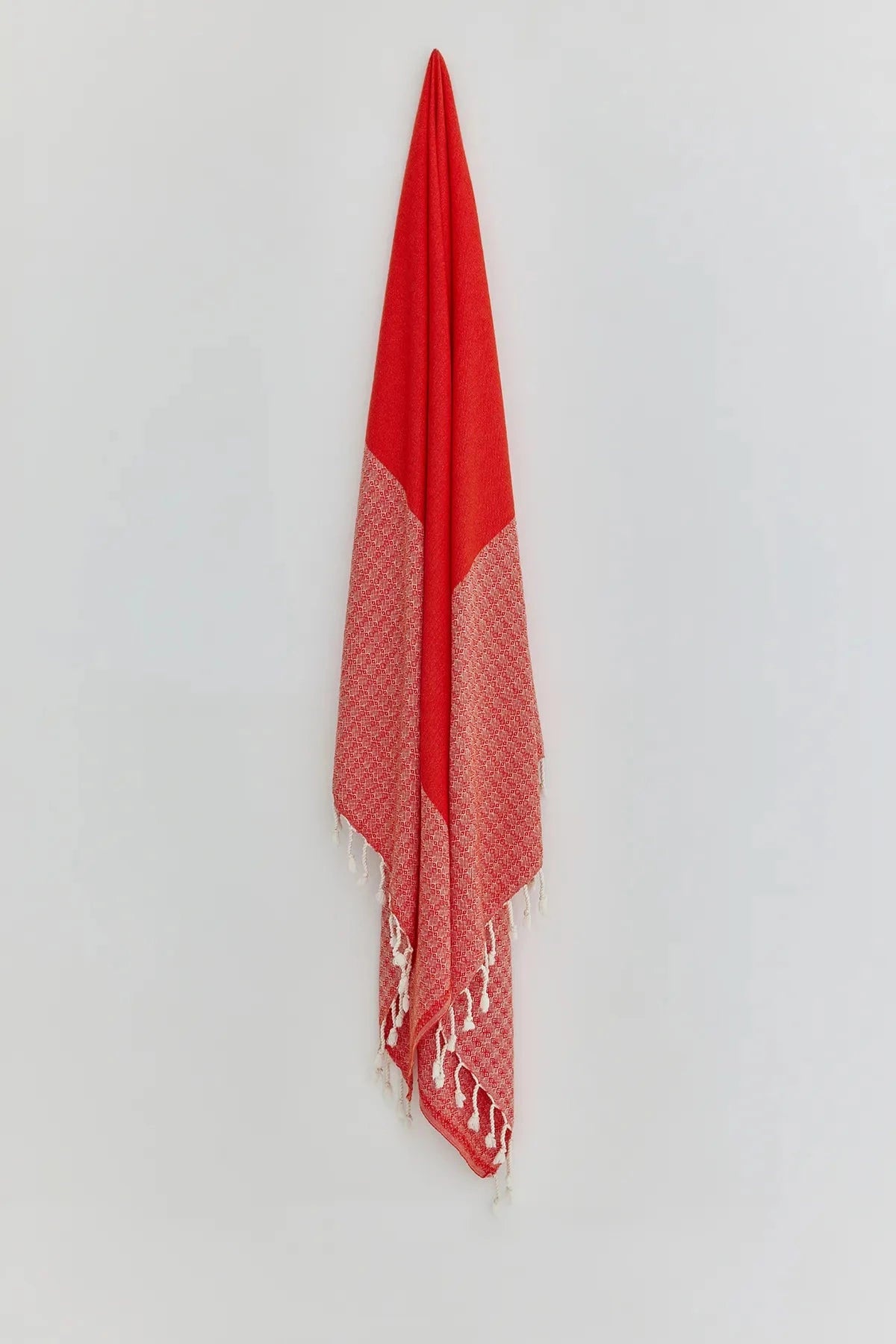 Alcazar Turkish towel in Red Charm – Full-length hanging view showcasing entire pattern and texture