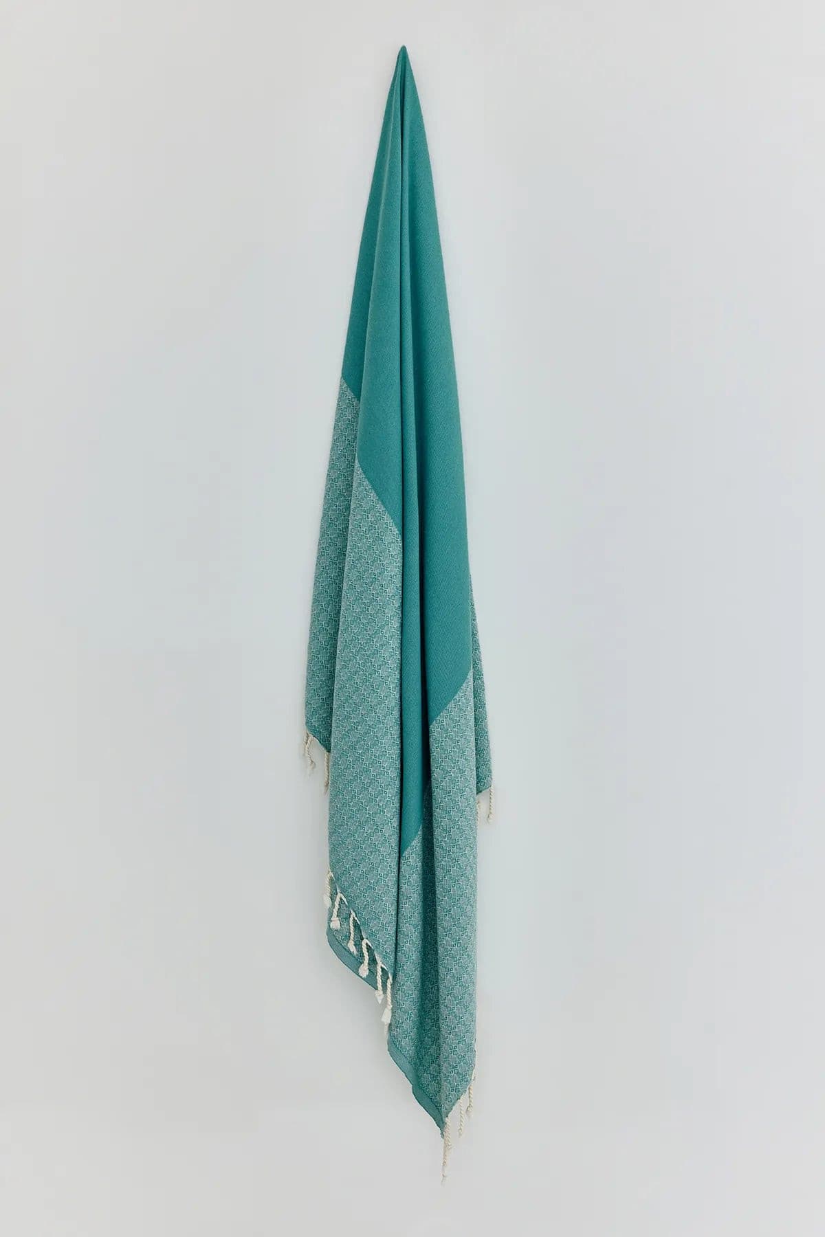 Alcazar Turkish towel in Sage – Full-length hanging view showcasing entire pattern and texture
