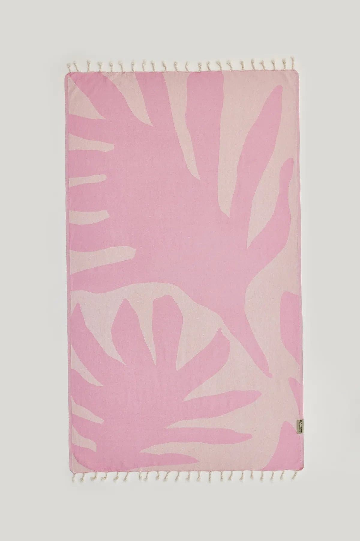 Fiori Turkish towel in Pink Blush – Flat lay front side with visible pattern